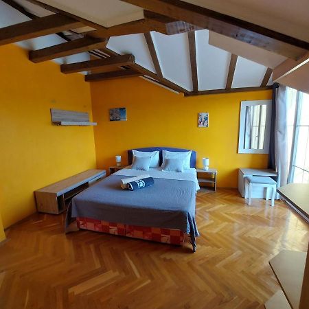 Holiday Home Sunce Dalmacije Mratovo Esterno foto