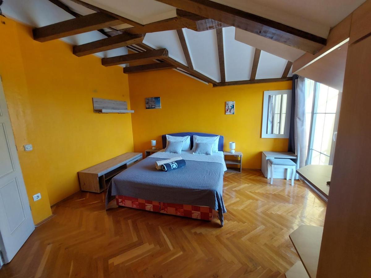 Holiday Home Sunce Dalmacije Mratovo Esterno foto
